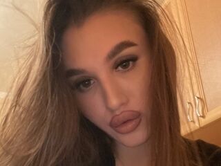 cam girl fingering KyraVictorine