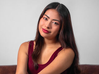 camgirl playing with sex toy LeiaHoney