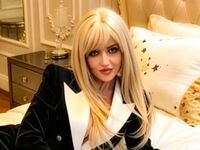 hot camslut LexieSellene