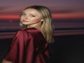 naughty chatroom LillieMajamay