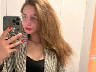 camgirl live porn LillieMann