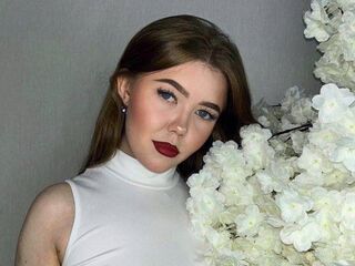 camgirl masturbating with sex toy LinaWites