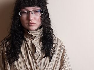 hot girl cam photo LonnieMackaman