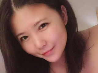 cam girl masturbating with dildo LuminaraVesperis