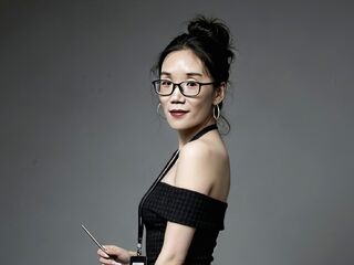 sexy live cam girl LunaChen