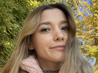 adult webcam LunariaVelvet