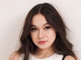 girl chatroom LupitaWoolworth