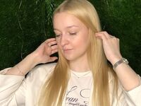 cam whore livesex MadalineStehlik