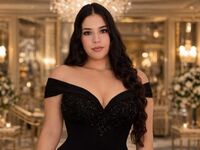 topless webcamgirl MadieWatson