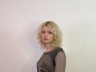 nude cam girl picture MandyZillman