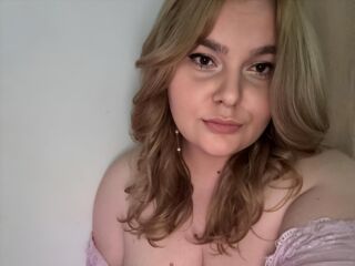 closeup pussy cam MeganDarcy