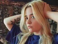 porn webcam MonnieMoniz