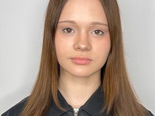 naked cam girl masturbating with dildo NaidaBrayton