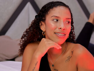 chatwhore NicoleBakker