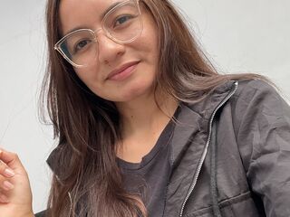 adultcam NyssaraLasso