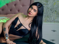 naked camgirl masturbating with vibrator PaulinaBeaumont