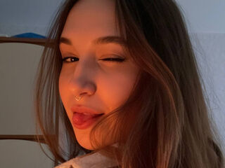 webcam bitch chatroom RiannaBrown