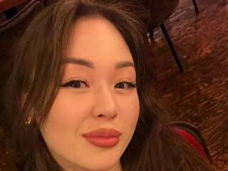 naked girl with webcam fingering pussy RosalindaVivar