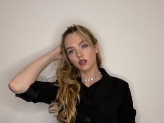 cam slut chat room RubyMoore