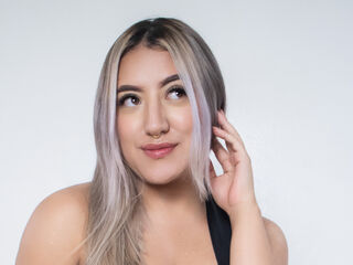 camgirl fingering pussy SamanthaSain