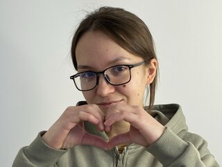 fingering camgirl ShanitaMulrain