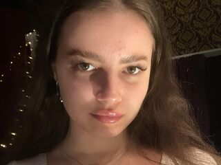 naked camgirl ShirleyMartin