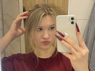 erotic cam video SkyeDavi