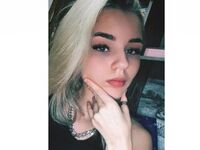 girl showing pussy SoledadGoodsite