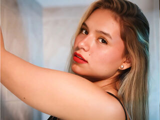 fingering girl chat SusieJohns