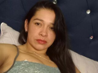 chatslut VictoriaCruzL