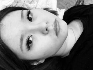 beautiful girl ViolaTilman