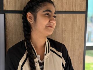 nude camgirl photo YukoKlapper