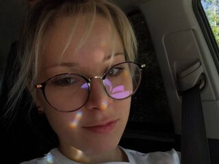 livechat YurikoBereda