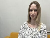 naked girl with webcam fingering pussy ZlataSmith